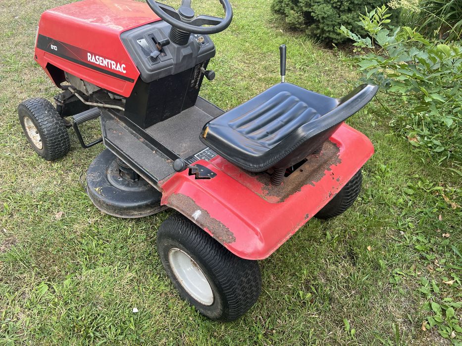 MTD B10 11,5Hp z bocznym wyrzutem trawy