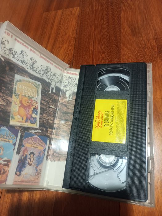 Vendo VHS 101 dálmatas em estado impecável