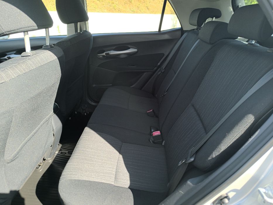 Toyota Auris 1.4 diesel com poucos kms