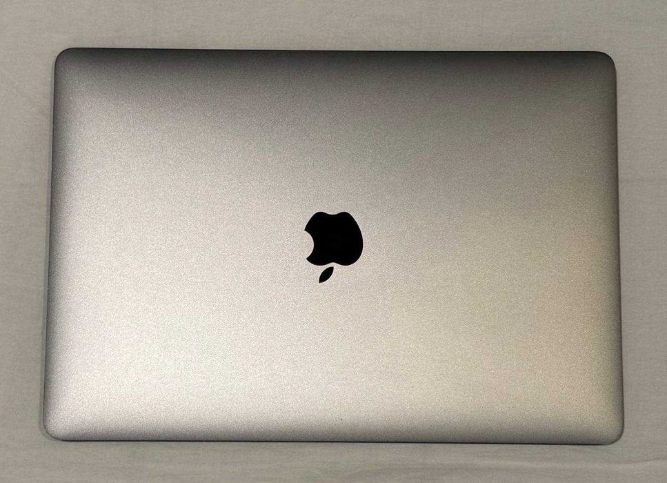 MacBook Pro 13-inch 2019