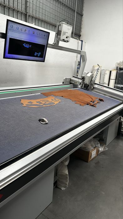 Mesa de corte zund l3 c56