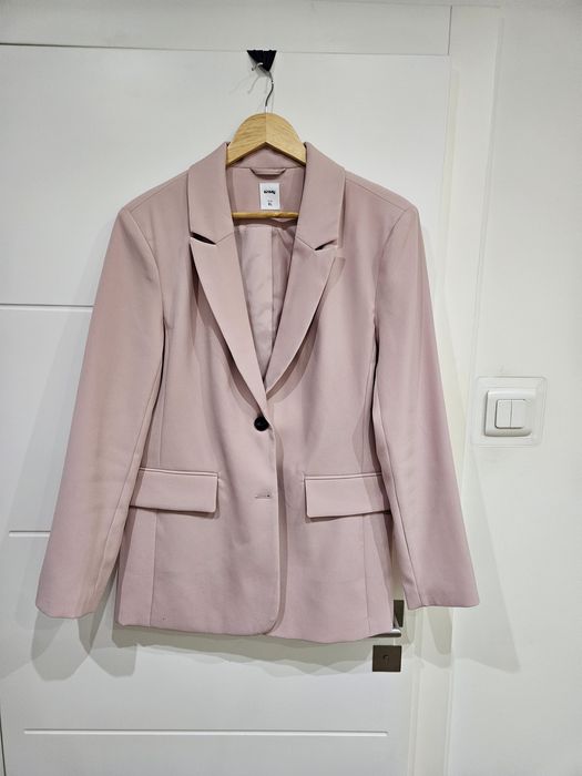 Różowa marynarka Sinsay