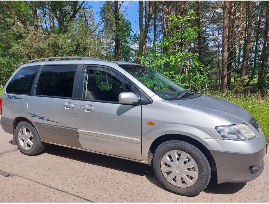 Мазда mpv 2002року