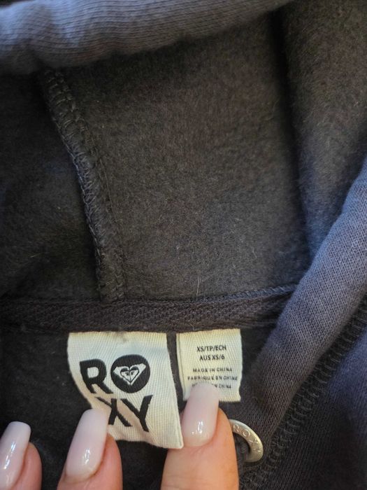 Bluzy ROXY, Billabong rozm. S  4.szt