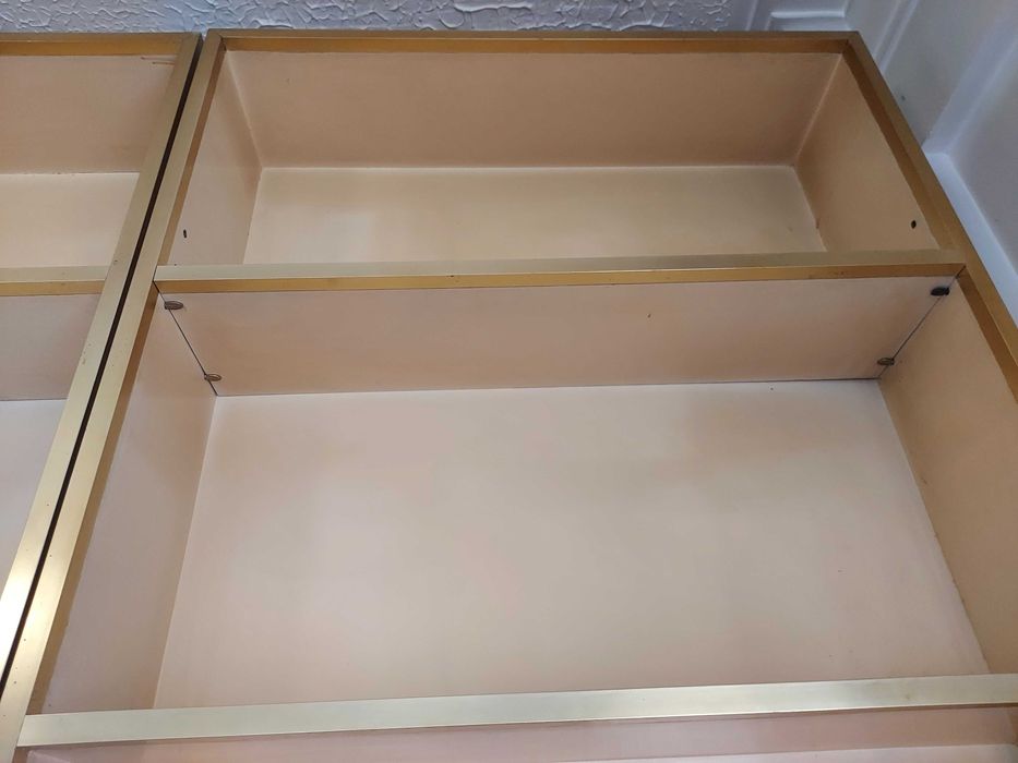 Estantes vintage lacadas