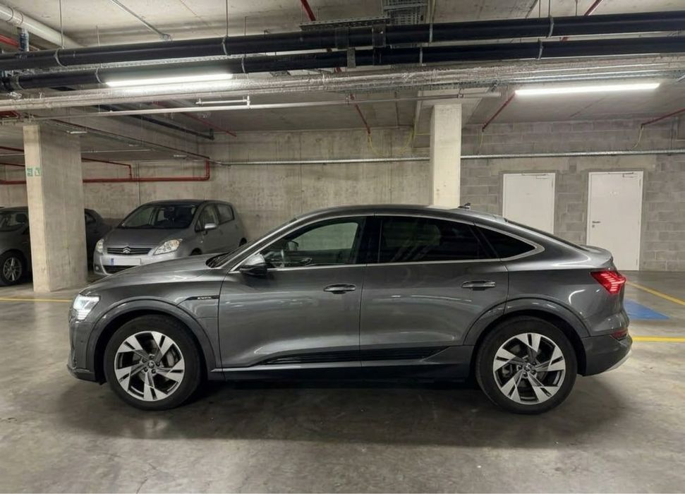 Audi  E-Tron 50 quattro Sportback S Line — photo 2