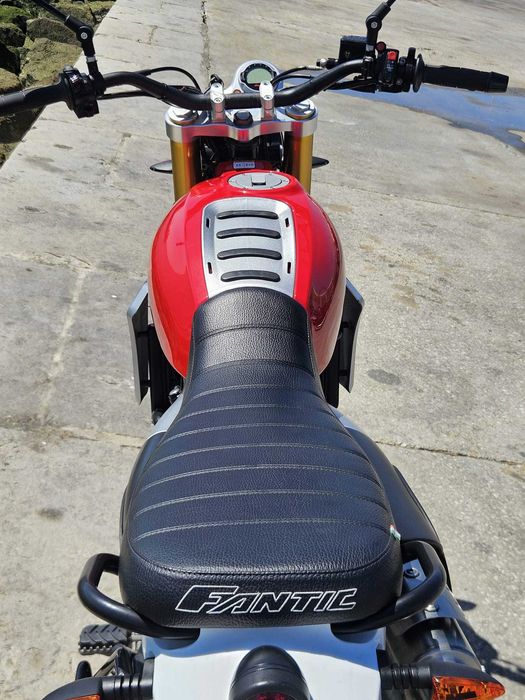 Fantic Caballero 500 Scrambler 2023 — 100% original, revisões na marca