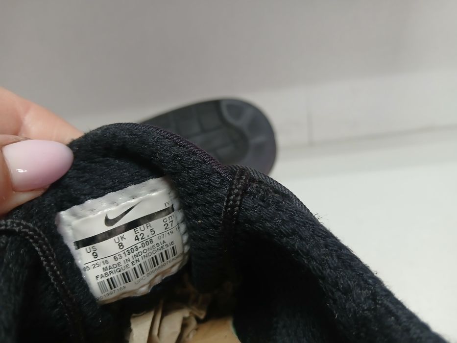 Nike 42p/27 см,  кросівки оригінал
