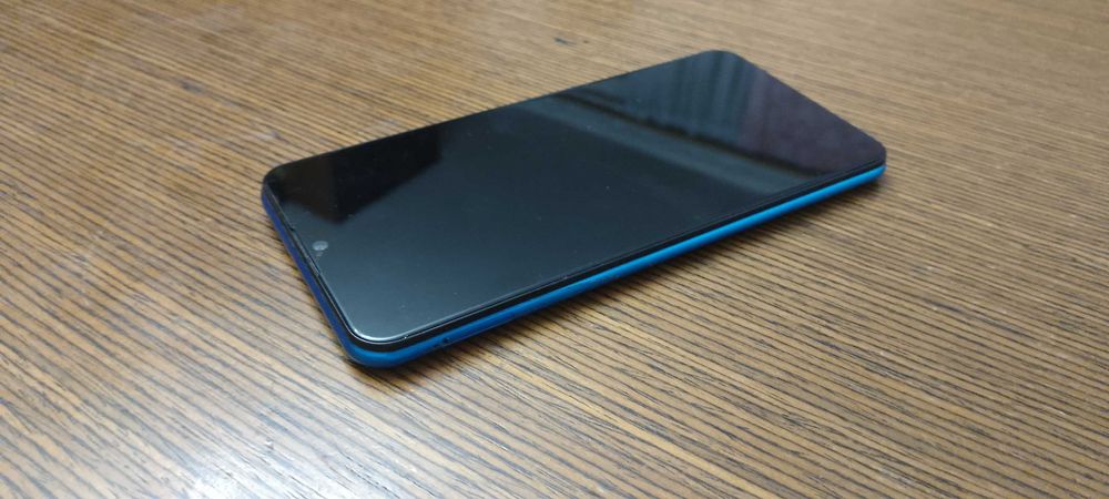 Смартфон ViVo Y1s / 32-2  GB