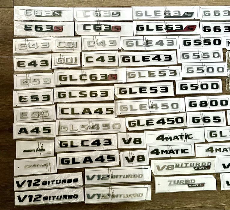 Шильдик наклейка надпис E63 C63 S63 G63 GLE63 AMG A45 GL350 4matic