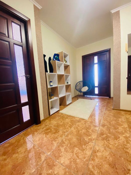 Центр. Жд вокзал. Двох кімнатна. Власник. Подобово квартира