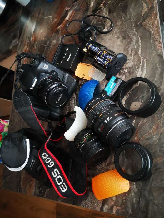 Фотоапарат Canon EOS 60D комплект
