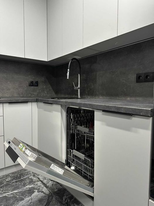 Здам в оренду двокімнатну квартиру на Зеленій (біля Арсену)