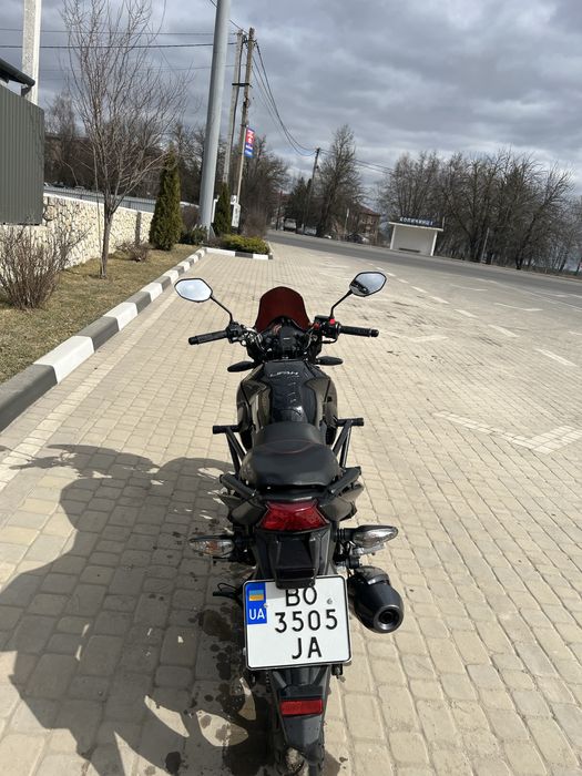 Продам LIFAN KP 200