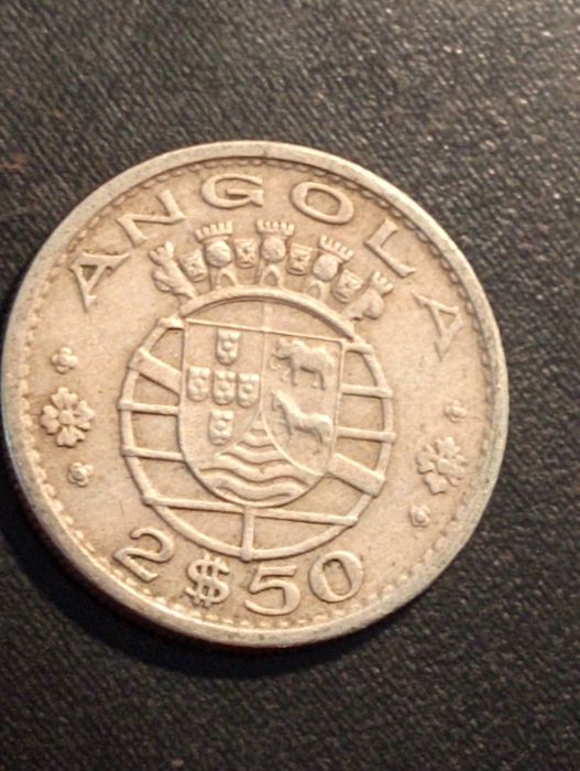 Moeda 2,5 escudos - Angola 1969 - Cupro Niquel - Soberba