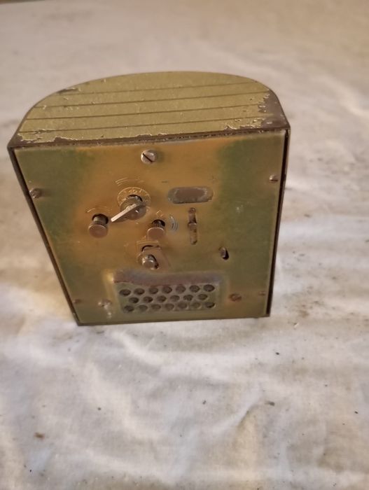 Vendo este relógio muito bonito a trabalhar muito bem