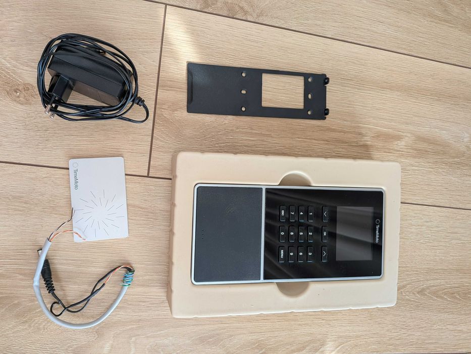 Rejestrator czasu pracy TimeMoto TM-616 / Terminal RFID / Komplet