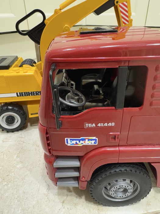 Bruder Спецтехніка Самоскид Екскаватор Брудер Самосвал Экскаватор