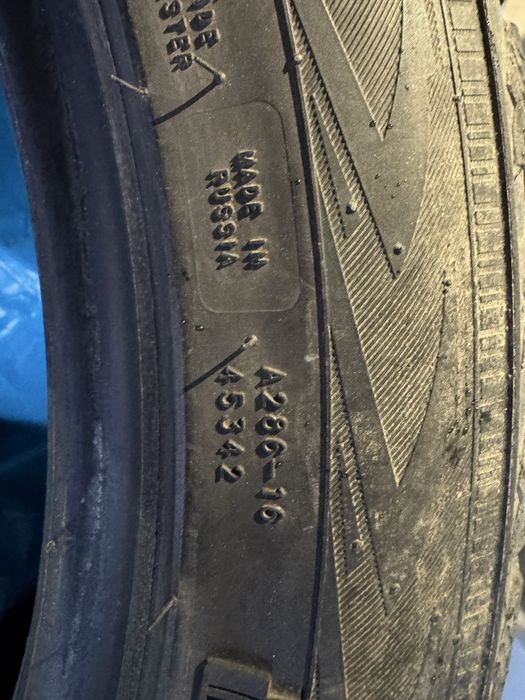 Opony zimowe uzywane nokian 225/45/r17