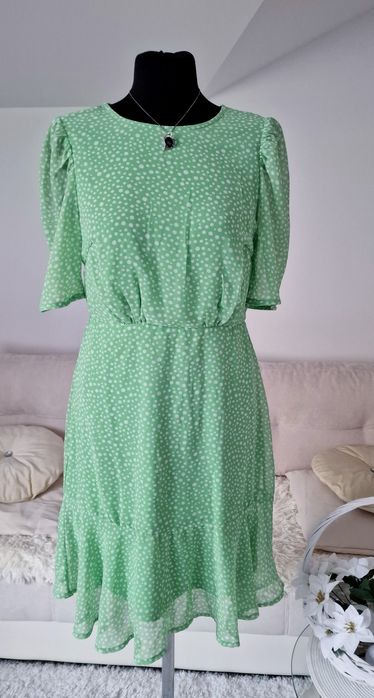 Sukienka zielona "Vero Moda".