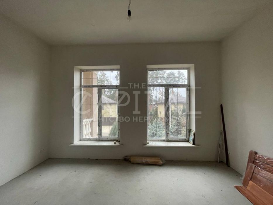 Продаж будинку в Лісовій Бучі  195м2 / 10 соток