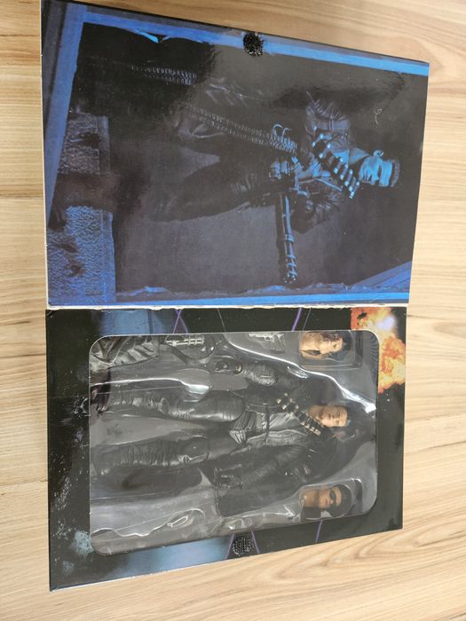 Figurka NECA Terminator 2 - T-800 Ultimate 7" Nowa Oryginalna