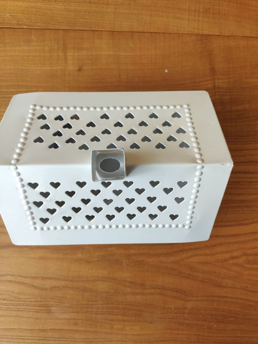 Свічник металевий Flora, Будиночок хатинка білий