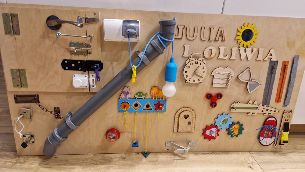 Duża Tablica manipulacyjna dla dzieci