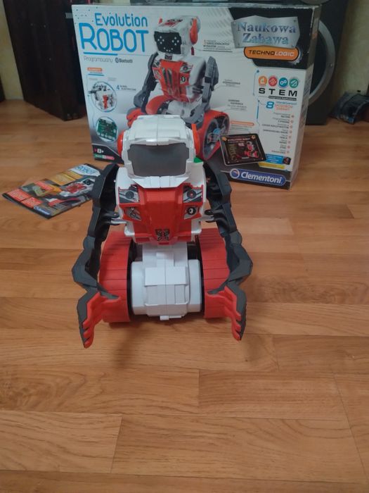 Робот Robot Evolution