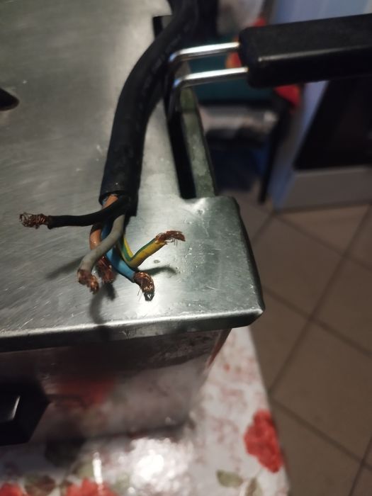 Sprzedam frytkownice nasile