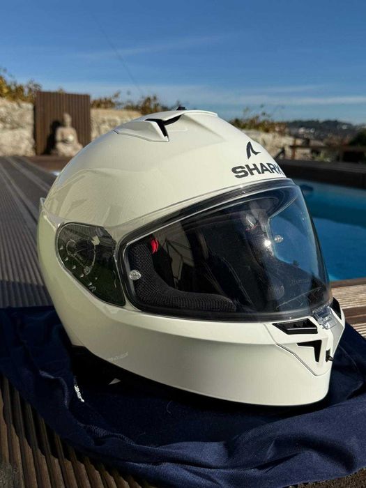 Capacete Shark D-SKWAL 3 – Tamanho S Como Novo