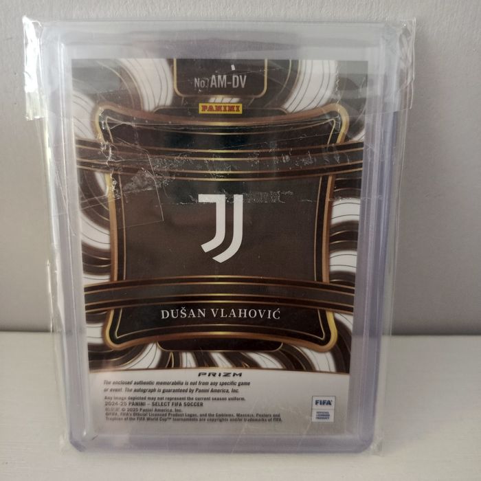 Karta Dusan Vlahovic Juventus z autografem i materiałem