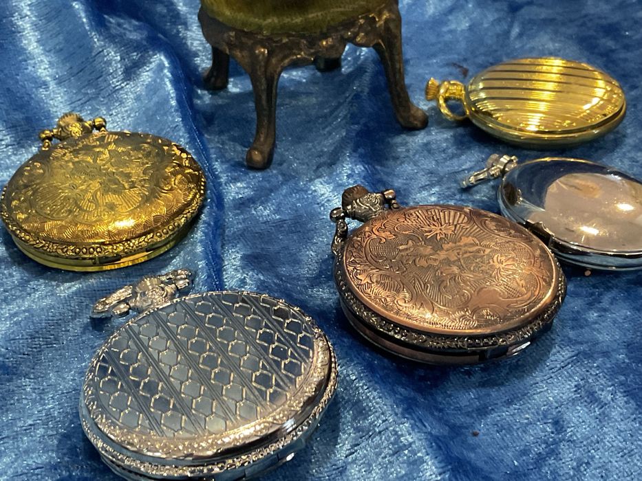 RELOGIOS de bolso de coleção quartz a trabalhar