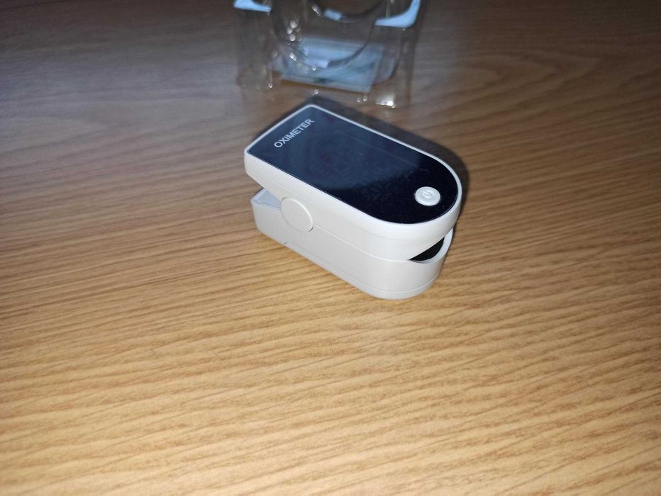 Oxímetro portátil | Monitor LED NOVO