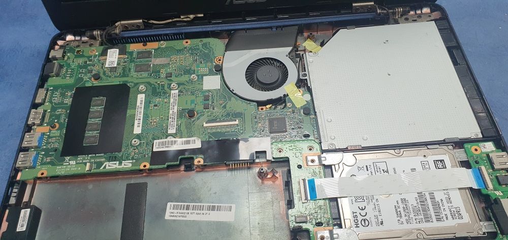 ASUS X555L usado - peças