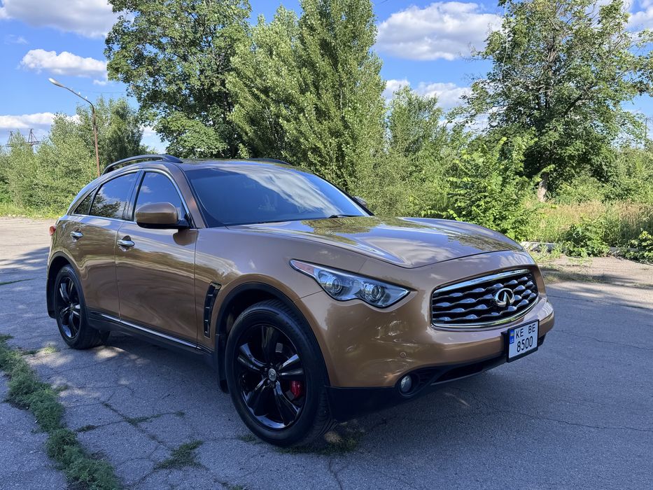 продам Infiniti FX 35