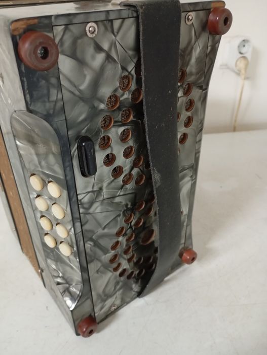 Concertina Claude Scala