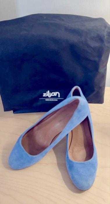 Sapatos de salto da Zilian