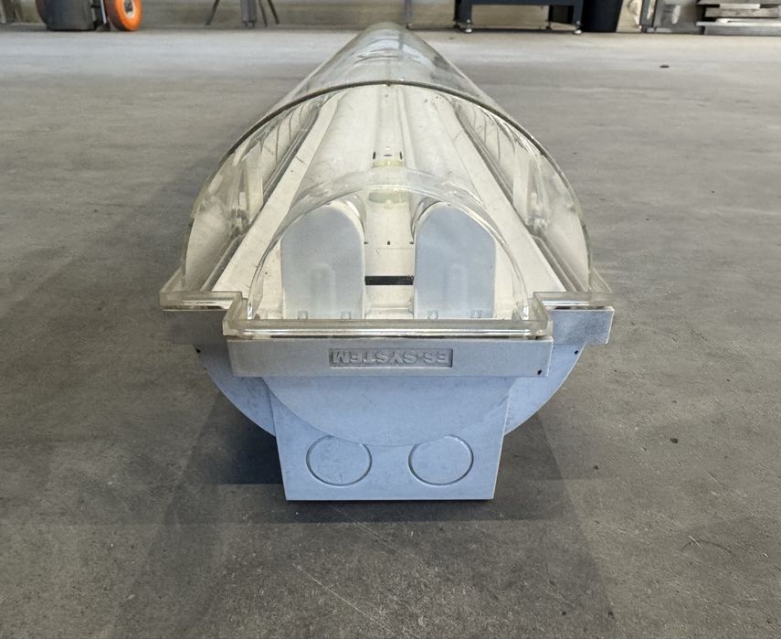 Lampa świetlówkowa