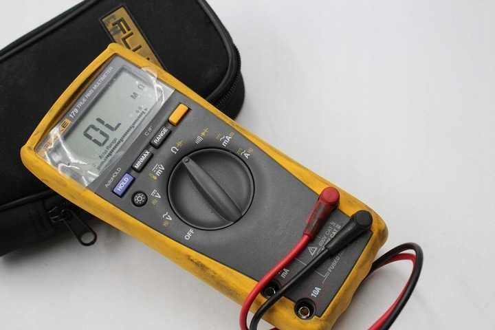 FLUKE 179 Multimetr Cyfrowy z pokrowcem