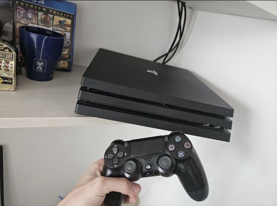 Playstation 4 pro 1 TB