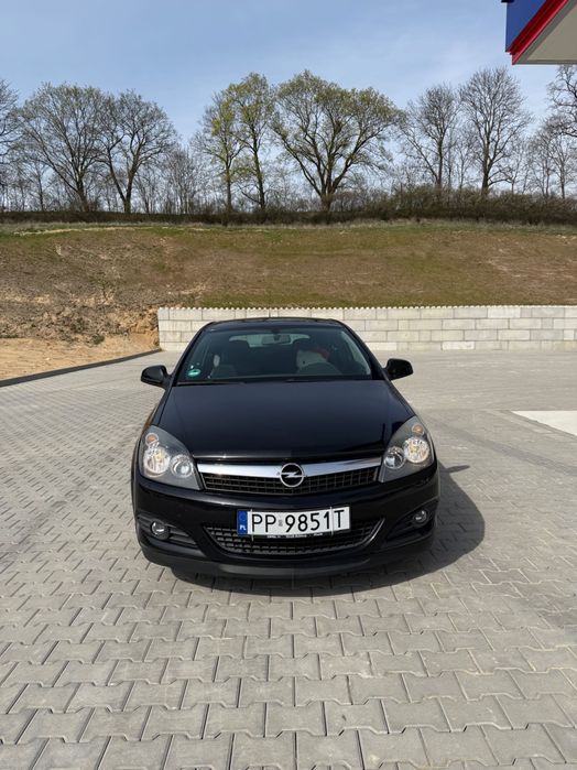 Opel astra H gtc