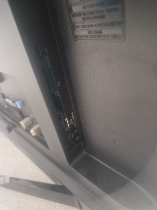 TV Philips 24PHS4304/12 – 24" HD LED com Comando Original