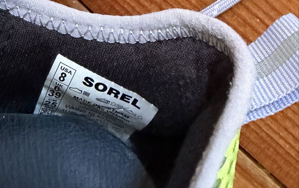 Buty sportowe damskie marki Sorel 39 neonowo-zielone