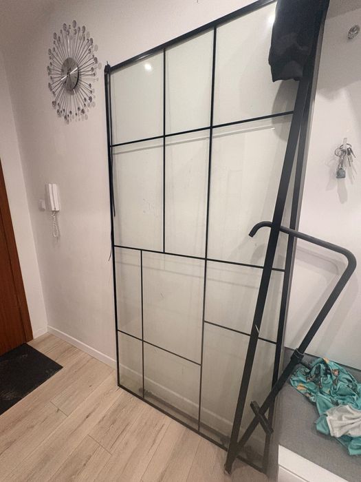 Ścianka prysznicowa