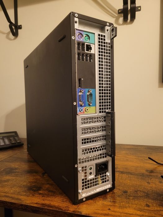 Dell OptiLex 790 DVD + monitor + klawiatura