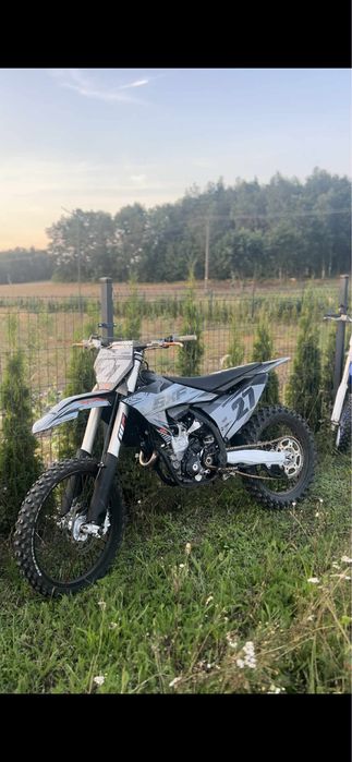 CROSS KTM 250  Rok 2023