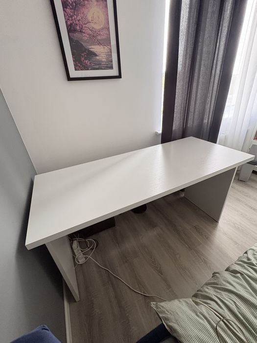 biurko ikea białe