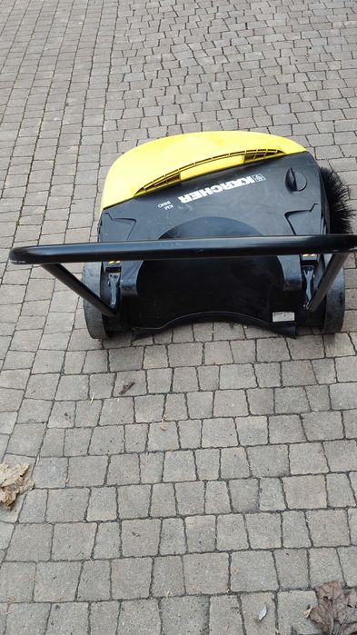 Zamiatarka Karcher KM INNO  - duża ,70cm zamiatania