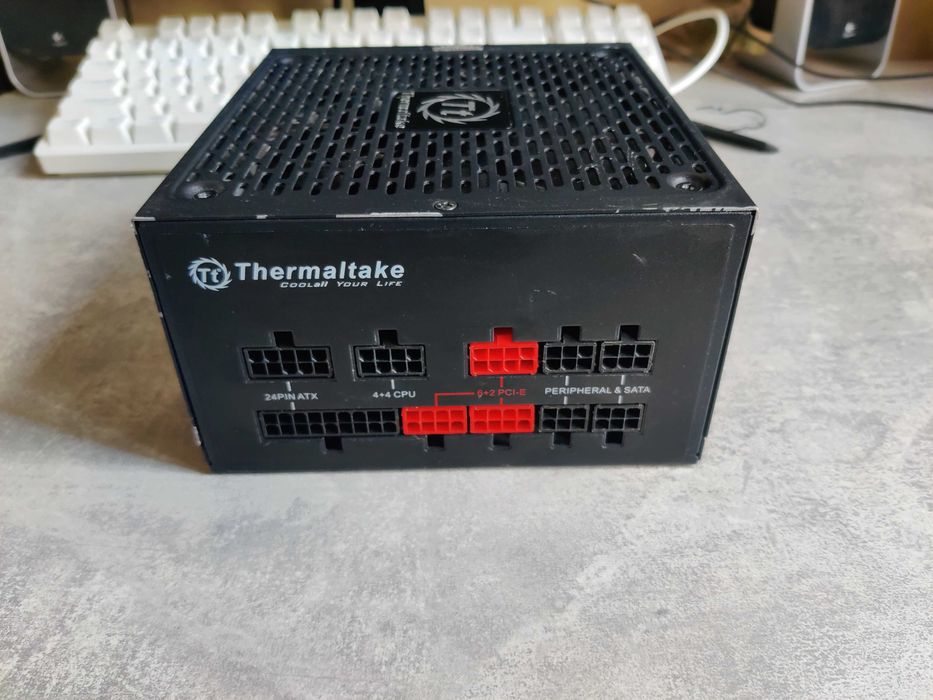 Thermaltake Grand RGB 850W Gold | На пломбі